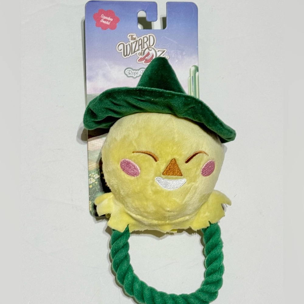 Wizard of Oz Scarecrow Rope Dog Toy‎ NWT squeaker inside